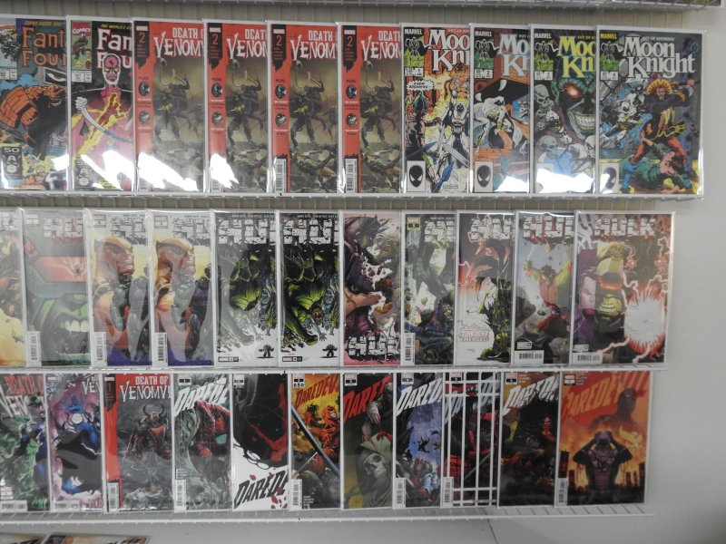 Huge Lot 120+ Comics W/ X-Men, Hulk, Thor, Daredevil, +More! Avg VF/NM Cond!