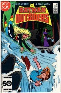 Batman and the Outsiders #25  (9.0-9.2) 1¢ Auction! No Resv!