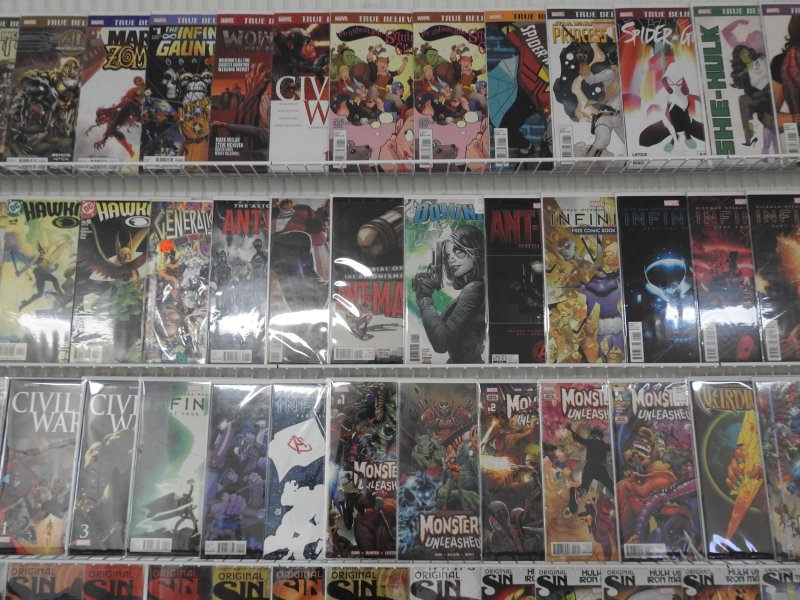 Huge Lot of 150+ Comics W/ Deadpool, Civil War, Infinity, +More! Avg. VF!