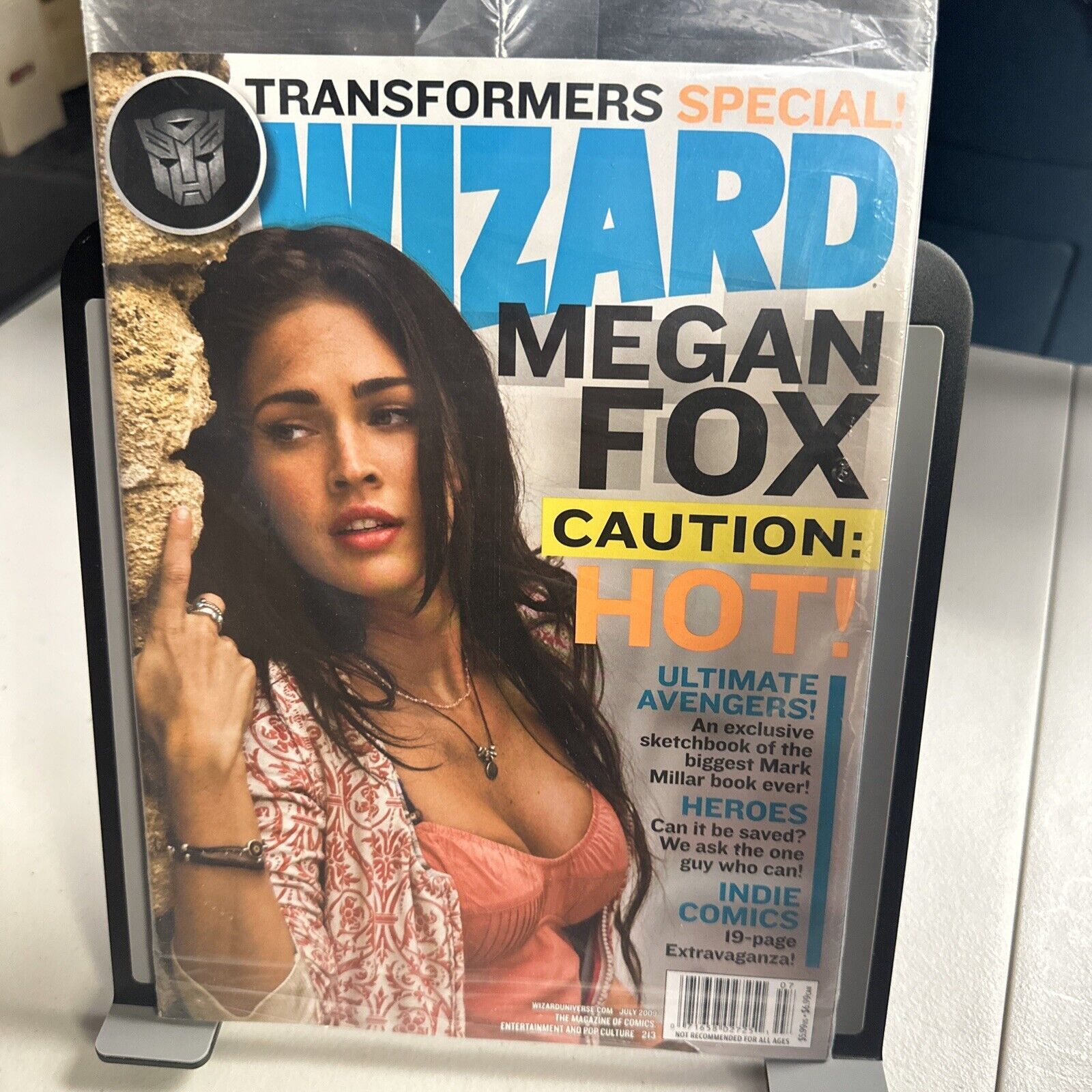WIZARD Magazine 213 Megan Fox Cover TRANSFORMERS SPECIAL Rare (a7