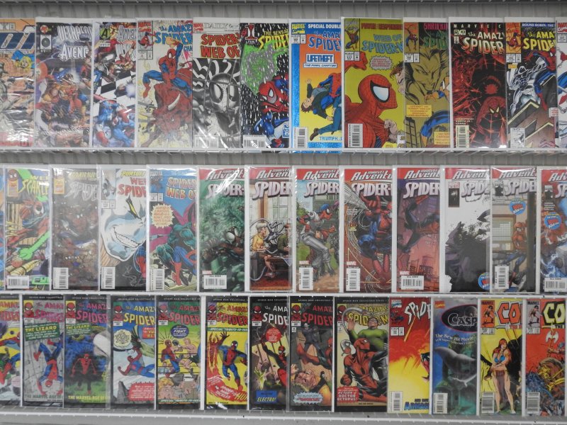 Huge Lot 140+ Comics W/ Spider-Man, X-Men, Avengers+ Avg VF- Condition!