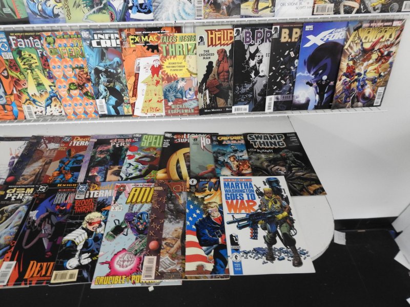 Huge Lot 150+ Comics W/ Hulk, Spider-man, Superman+ Beautiful Avg VF- Condition!