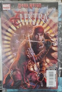 ELEKTRA  DARK REIGN #  2  2009  marvel  disney daredevil   WELLS