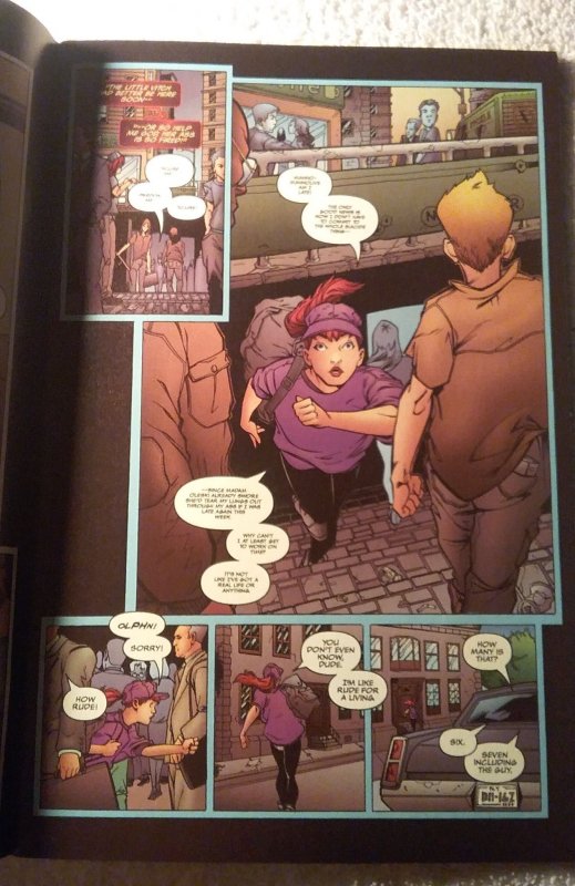 Witchblade Infinity (1999) buy 1 get a surprise book free