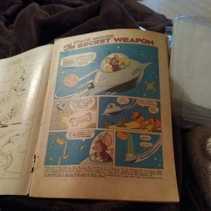 FOUR COLOR #1132 1960 SPUTNIK-LIKE COVER!  SPACE MOUSE COLD WAR Walter lantz