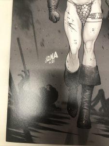 Red Sonja Black White Red # 2 Variant (NM) Dynamite Entertainment • Parrillo