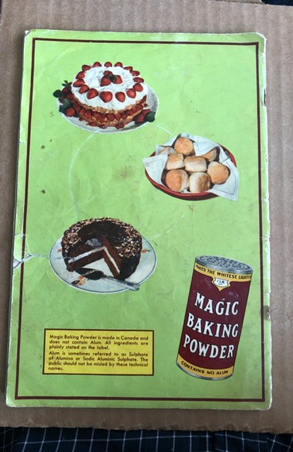The magic powder cookbook, 1930s,32p,tear on rear cover