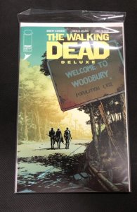 The Walking Dead Deluxe #27 (2021)