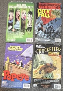 Mars Attacks 4PC LOT - Sealed with Card Included. (9.2 OB) 2012