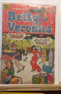 Archie's Girls Betty and Veronica #180 (1970)