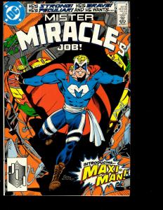 12 Mister Miracle DC Comic Books 26 25 21 19 18 17 11 10 9 8 7 6 Batman JF10