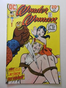 Wonder Woman #209 (1974) VG+ Condition