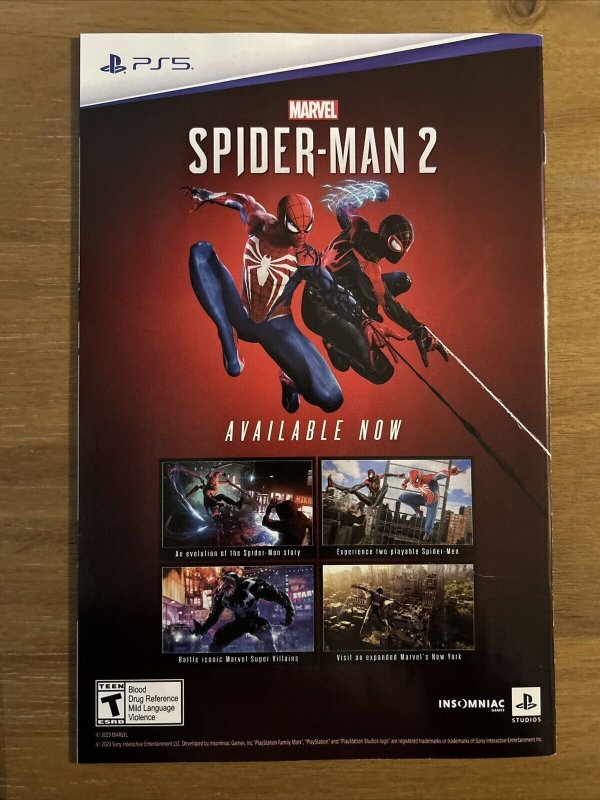 WHITE WIDOW #1 (STANLEY ARTGERM LAU VARIANT)(2023) ~ Comic Book ~ MARVEL