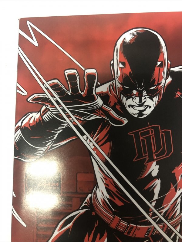 Daredevil (2022) # 1 Variant • Zdarsky • Marvel Comics • Signed Joe Quesada •