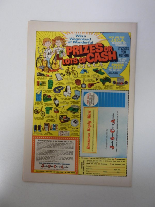 Captain Marvel #28 FN/VF condition