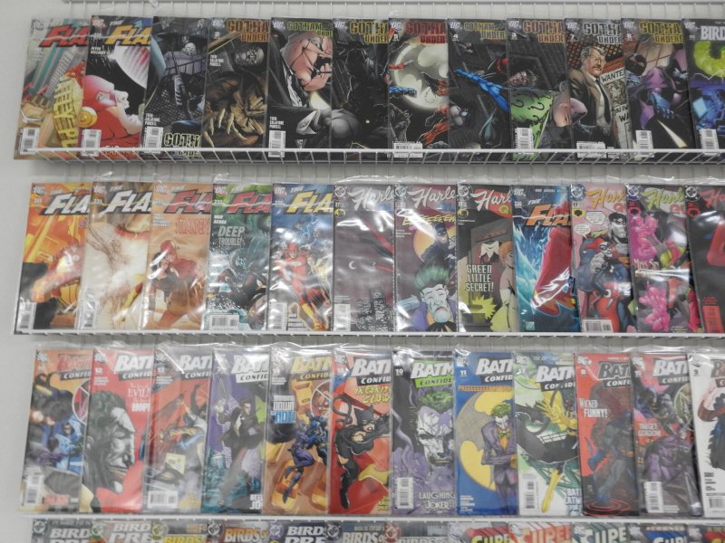 Huge Lot 170+ Comics W/Batman, Superman, Birds of Prey+ Avg VF- Condition!