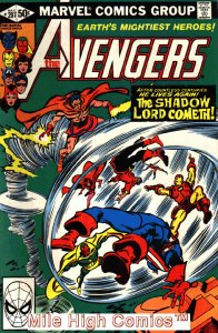 AVENGERS  (1963 Series)  (MARVEL) #207 Good Comics Book