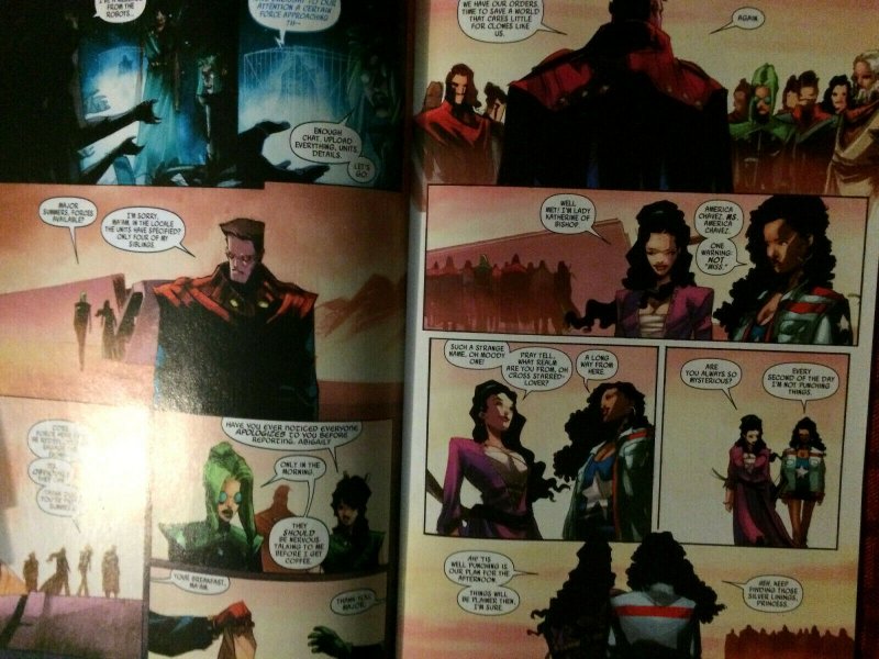 Siege #1 (2015) Hastings Variant Marvel NM Secret Wars Connecting