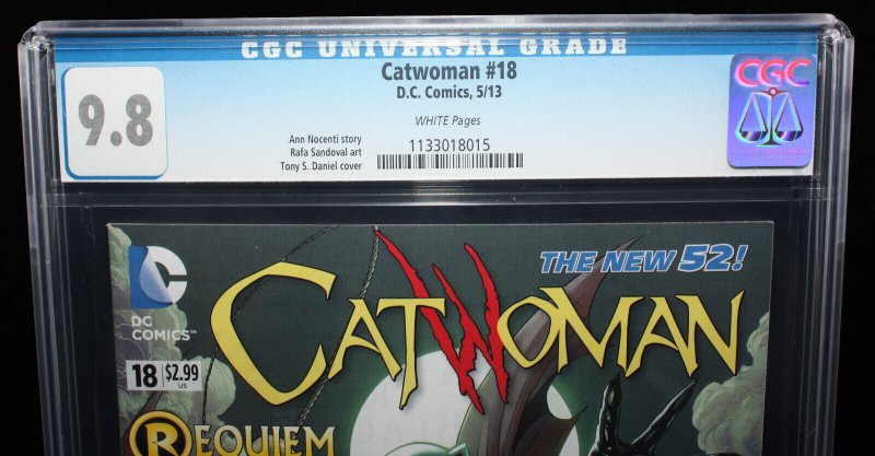 Catwoman #18 (CGC 9.8) Tony Daniel Cover - 2013