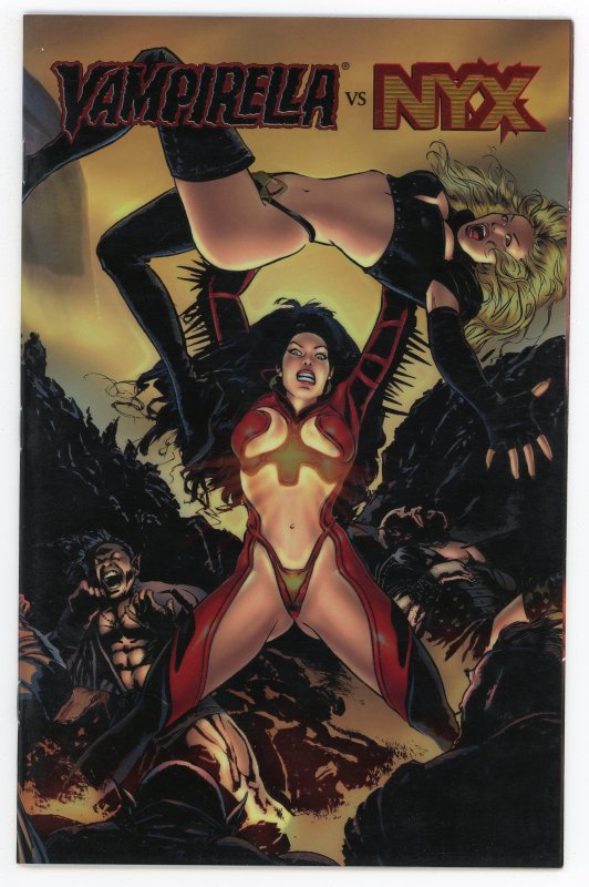 Vampirella: New Monthly #12 Vampirella Vs Mistress NYX #1 Holochrome NM