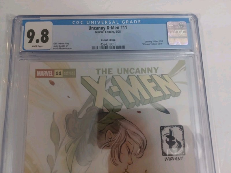 Uncanny X-Men #11 Peach Momoko Variant - Rogue - 2025 - CGC 9.8