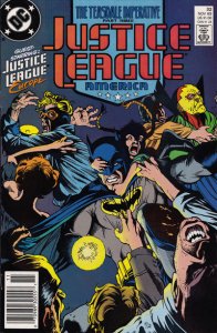 Justice League America #32 (Newsstand) FN ; DC | Adam Hughes Giffen DeMatteis