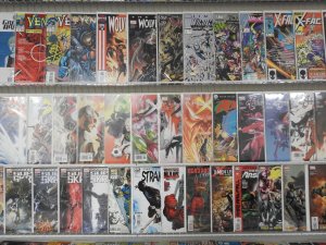 Huge Lot 150+ Comics W/Wolverine, Venom, Super Skrull+ Avg VF Condition!!