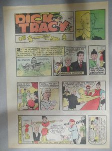 Dick Tracy Sunday Page by Chester Gould from 8/7/1977 Size: 11 x 15 inches