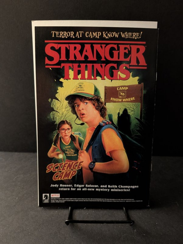 Stranger Things and Dungeons & Dragons #1 David Michael Beck Variant (2020)