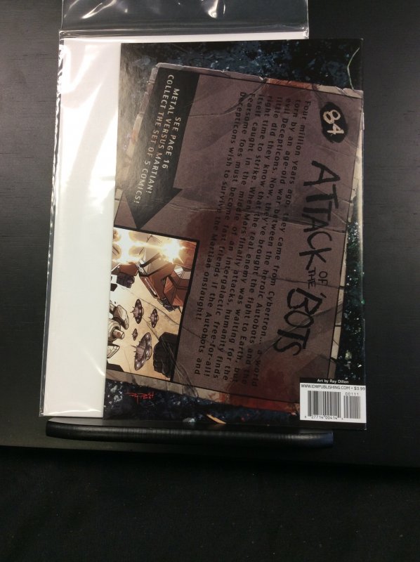 Mars Attacks: The Transformers (2013)