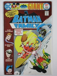 BATMAN FAMILY 4 FINE April 1976 COMICS BOOK
