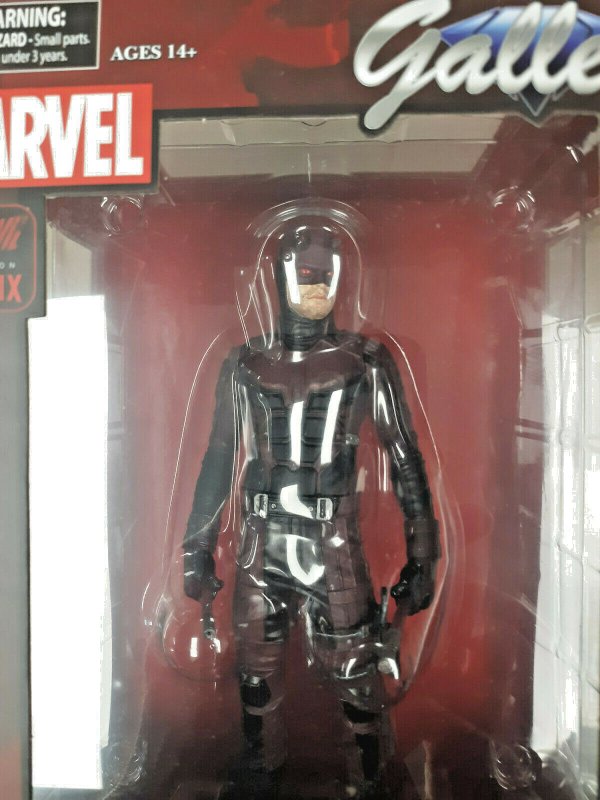 Daredevil Netflix 10 PVC Marvel Gallery Statue - NEW