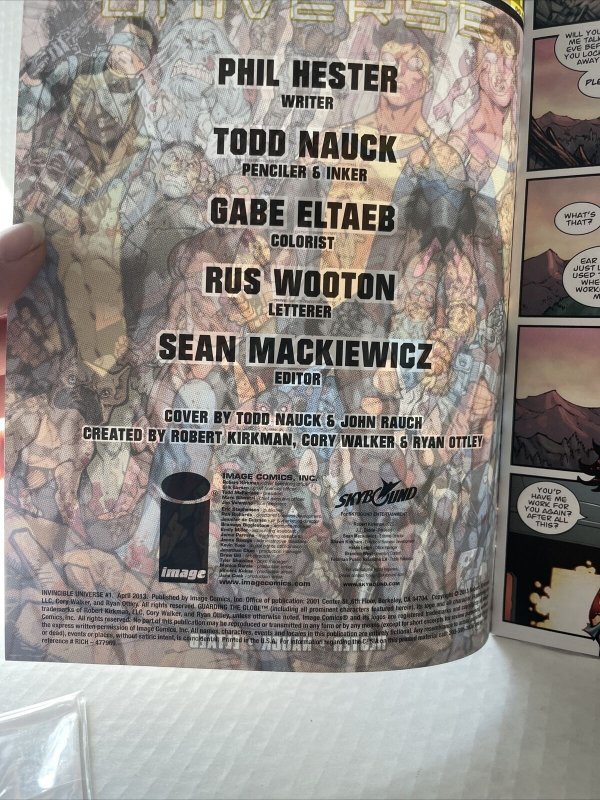 Invincible Universe #1 2013