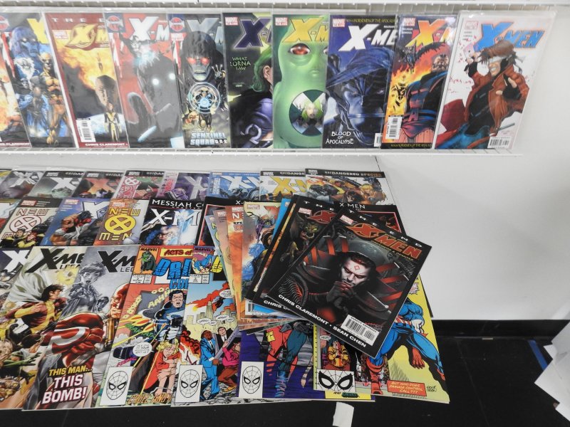Huge Lot of 180+ Comics W/ Fantastic Four, X-Men, +More! Avg. VF- Condition!