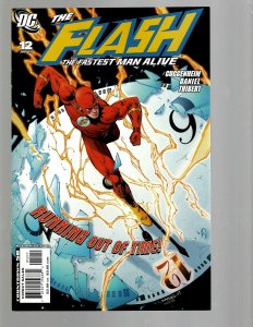 12 Comics The Flash 1 2 3 4 7 9 11 12 13 Green Arrow & Black Canary 1 +more J438