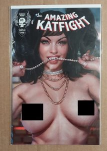 The Amazing Katfight Cosplay Campbell Homage Close-Up Naughty Trade Shikarii