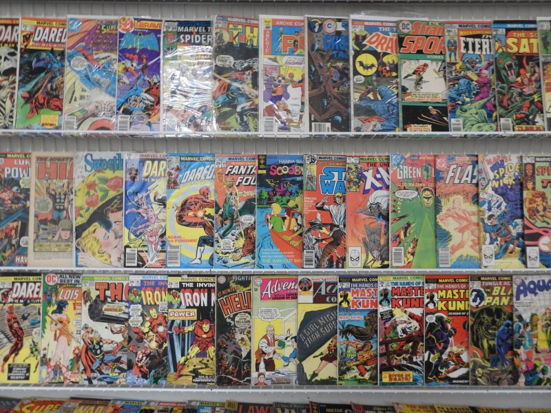 Huge Lot 140+ Silver Bronze Age Comics W/ Spider-man, Daredevil, Hulk+ See Descp