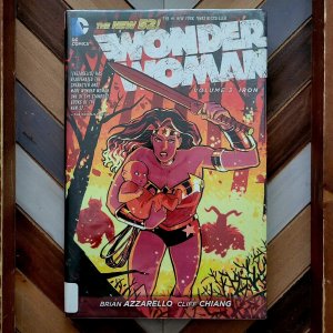 Wonder Woman Vol.3 (DC Comics 2013) HARDCOVER Iron / New 52 / Graphic Novel