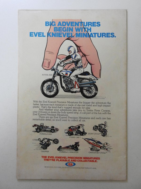 Nova #5 (1977) Richard Ryder as Nova!! Sharp Fine+ Condition!