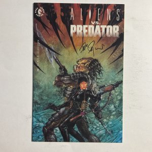 Aliens Vs Predator 4 1990 Signed by Dave Dorman Dark Horse NM near mint