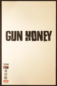 GUN HONEY #3 (OF 4) ANACLETO VIRGIN VARIANT BY TITAN COMICS