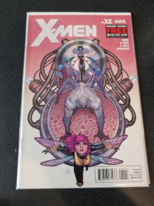 X-Men #32 (2012)