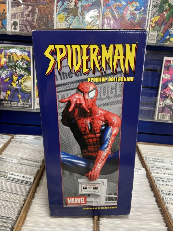 2004 Marvel Premier Collection Spider-Man 16 Statue by Cly Moore #1 of 250