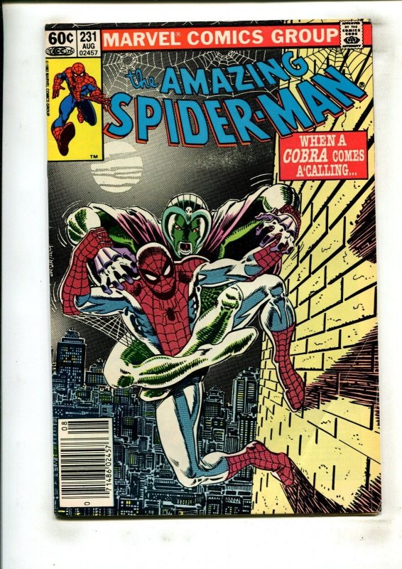 AMAZING SPIDER-MAN #231 (8.0) CAUGHT IN THE ACT!! 1982