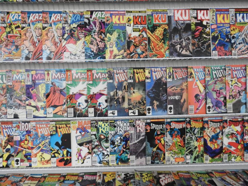 Huge Lot 190+ Comics W/ Marvel Tales, Marvel Team-Up, +More! Avg FN Cond!