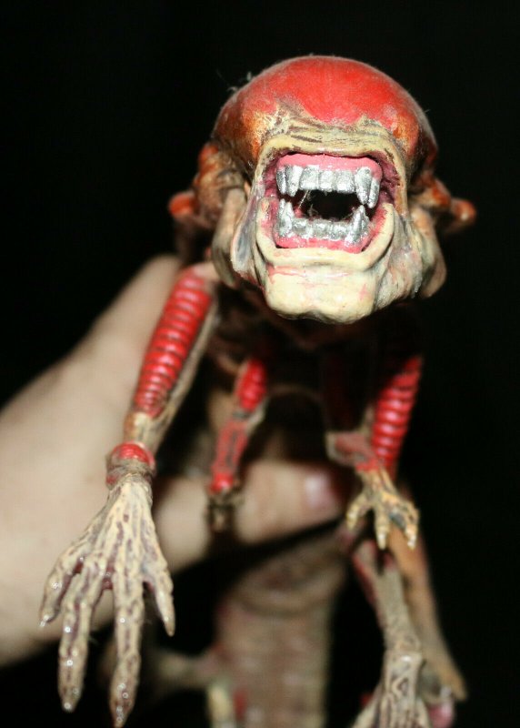 Alien Queen Chestburster Custom Made Hand Painted by Carlos Carrion