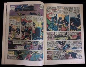 Detective Comics #369 First Batgirl and Robin Team Up 1967 DC GD