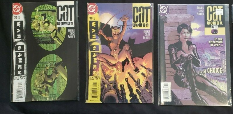 CATWOMAN 10PC (VF/NM) WAR GAMES, ICED BY ZEISS, TRUE ROMANCE? 2004-05