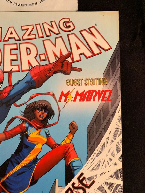 AMAZING SPIDER-MAN (2014) #7 VF 1st print 1st SPIDER-VERSE UK Marvel Comics