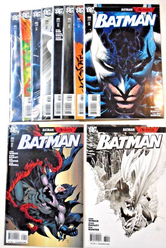 *BATMAN (DC) LOT (681-690); 10 high grade books